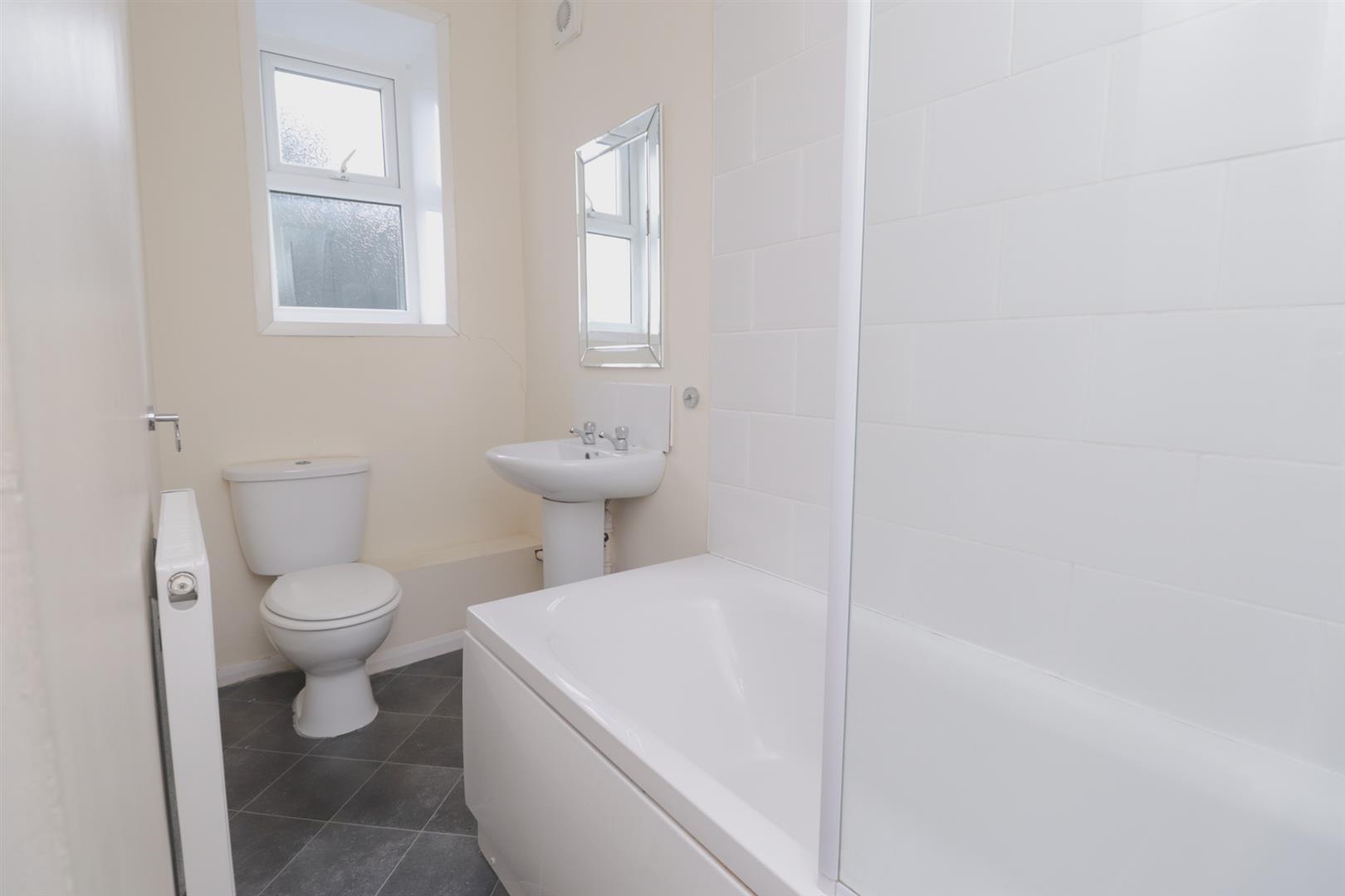 Lydgate Lane, Sheffield Ready Steady MOVE!